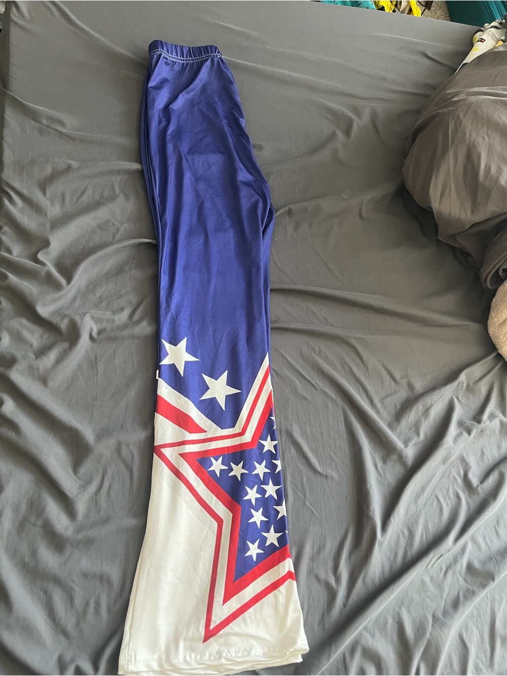 Woman’s Star-Print Athletic bell bottom Leggings - Blue/White/Red